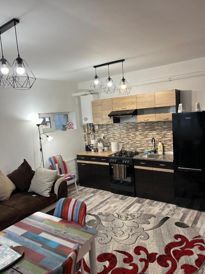 דירות בראשוב Zizi'S House Garii מראה חיצוני תמונה