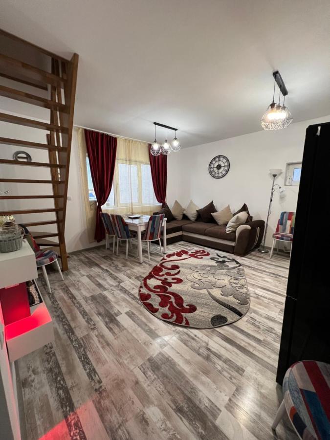 דירות בראשוב Zizi'S House Garii מראה חיצוני תמונה